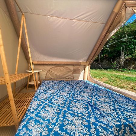 Gualba de Dalt Camping Parc Gualba מראה חיצוני תמונה