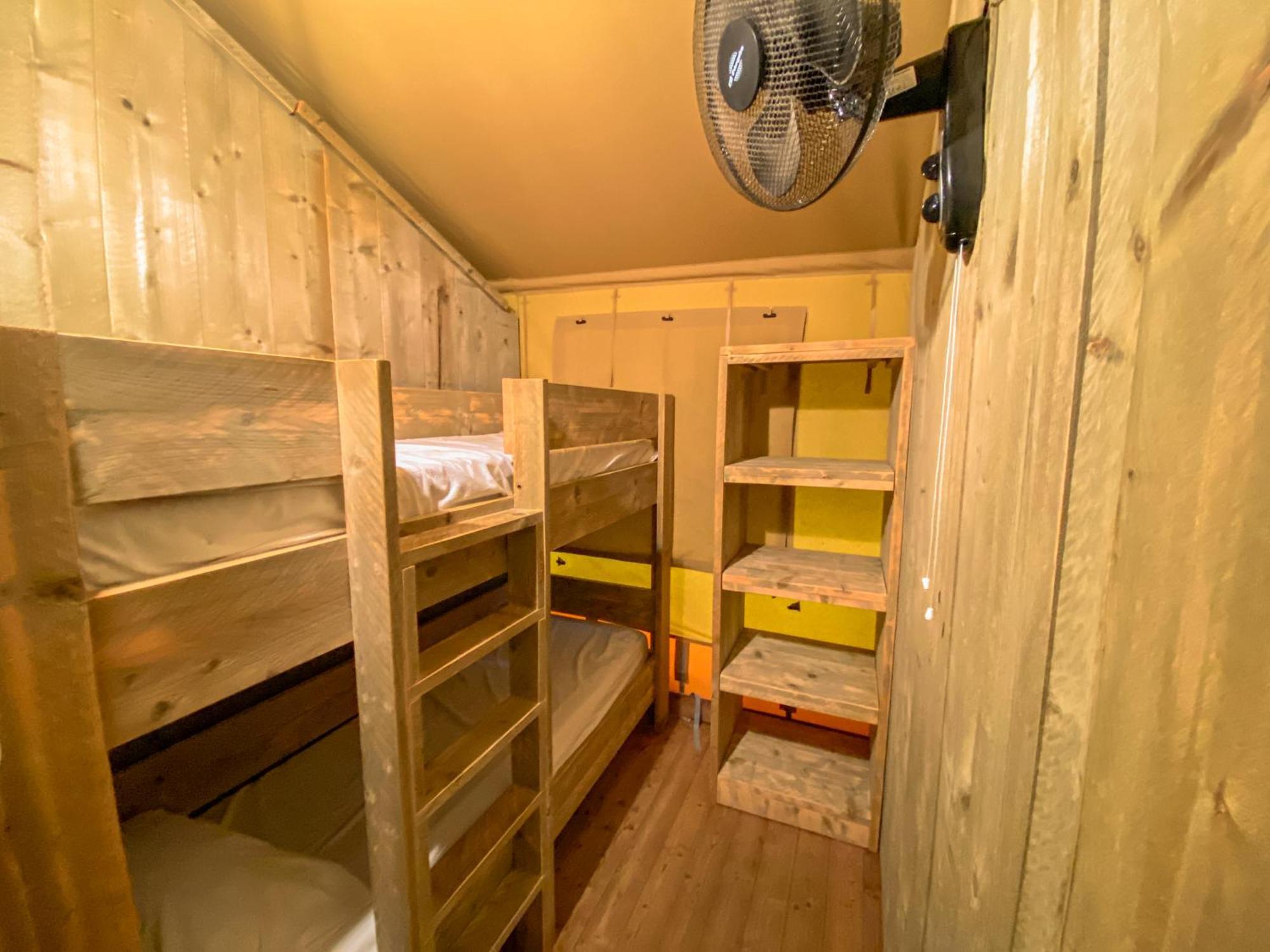 Gualba de Dalt Camping Parc Gualba מראה חיצוני תמונה